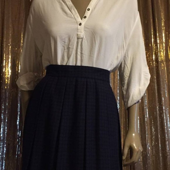 Warm Wool Skirt Size 9 - Picture 4 of 4